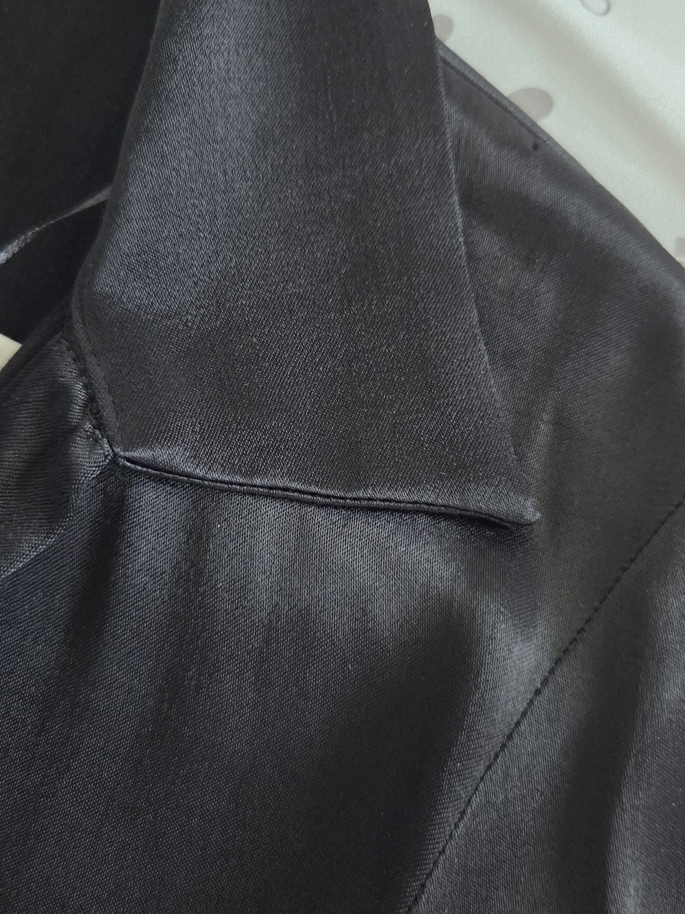 Zara Black Satin Rauched-Front Long-Sleeve Crop Blouse - Picture 7 of 11